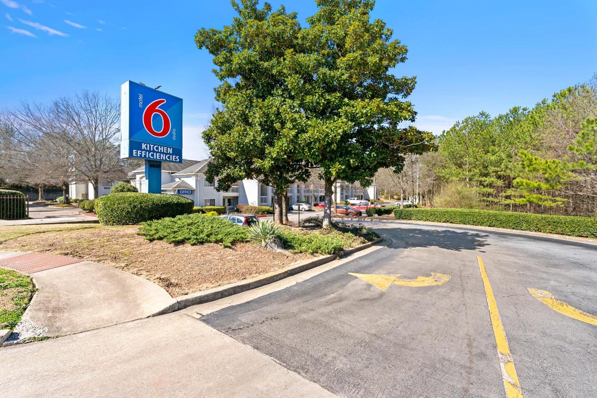 Motel 6 Duluth, Ga - Atlanta - Gwinnett Place Ngoại thất bức ảnh